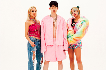 Memukau di 'M! Countdown', Hyoyeon cs Sangar Abis di MV 'Born To Be Wild'