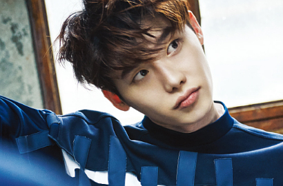Terharu Lihat Balon Manis, Lee Jong Suk Galau Mau Pamer