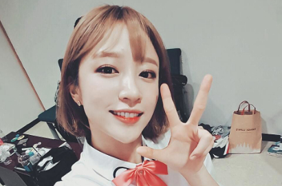 Pamer Foto di Pameran Seni, Hani EXID Kembali Dibilang Oplas