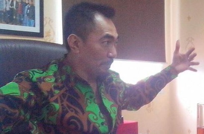 Waduh, Adik Elma Theana Bocorkan Gatot Brajamusti Punya Kekuatan Membelah Diri