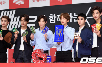 Jadi Model Iklan Pepero, Gantengnya EXO di Fansign Bikin Fans Melongo