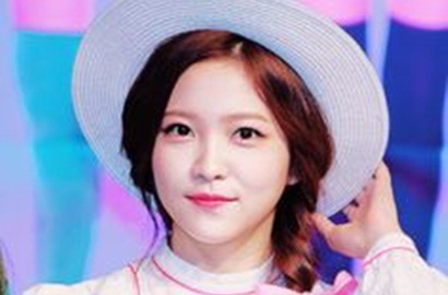 Merah Membara, Intip Cantiknya Yeri Red Velvet di Teaser 'Russian Roulette'