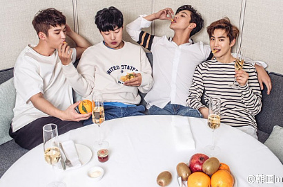 Reuni 'Glory Days', Gantengnya Suho Hingga Ji Soo Jadi Cover Majalah Jepang