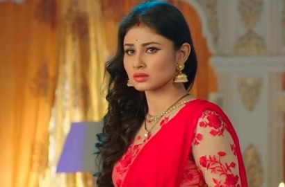 Mouni Roy Bakal Perankan Dua Karakter Sekaligus di 'Naagin 2', Jadi Siapa Saja?