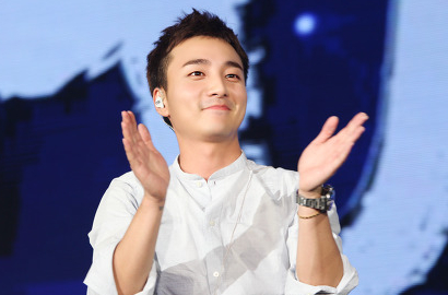 Kakak Perempuan Dibilang Mirip Tae Yeon SNSD, Ini Tanggapan Roy Kim