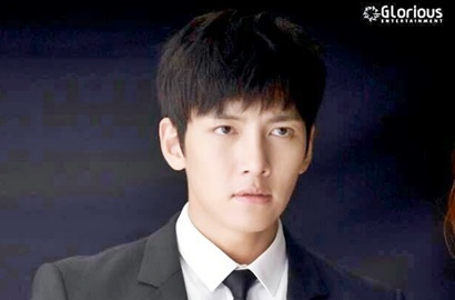 Awas Meleleh, Ji Chang Wook Pamer Abs Bertato di BTS 'K2'