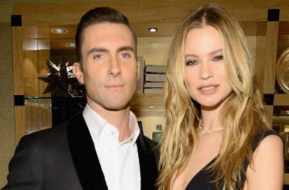 Istri Akan Melahirkan, Adam Levine Dirumorkan Bakal Bercerai