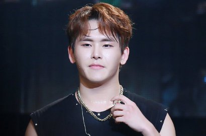 Tampil di Teaser Foto Individu 'Infinite Only', Tatapan Hoya Bikin Meleleh