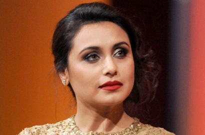 Lama Hiatus, Selfie Rani Mukherjee Bareng Keponakan Ini Bikin Fans Makin Kangen