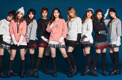 Twice Ajak Fans Tebak-Tebakan, Siapa Pemilik Mata Indah di Foto Ini?