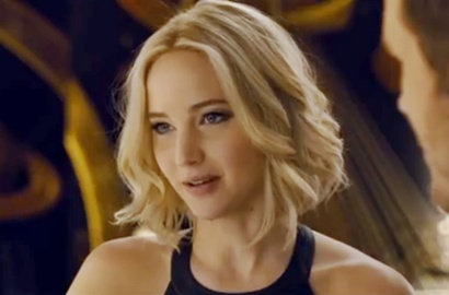 Menegangkan, Jennifer Lawrence-Chris Pratt Melayang di Trailer 'Passengers'