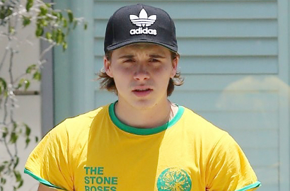 Putus dari Chloe Moretz, Inikah Pacar Baru Brooklyn Beckham?