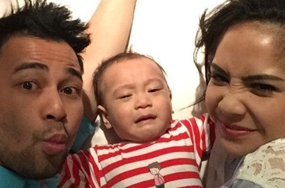 Unggah Foto Ini Saat Gigi ke Singapura, Raffi Ahmad Dituduh Haters Cari Alibi