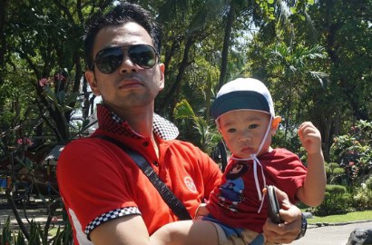 Raffi Ahmad Ejek Rafathar 'Oon', Ketularan Nyablak Ala Ayu Ting Ting?
