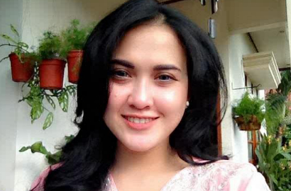 Meggie Diaz Ternyata Tak Hadiri Pemakaman Istri Tukul, Kenapa?