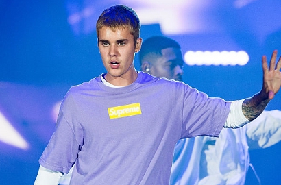 Tak Peduli Dingin, Justin Bieber Lari Cuma Pakai Celana Dalam