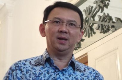 Tak Kampanye di Hari Pertama, Ahok Lebih Pilih Antar Anaknya Kuliah