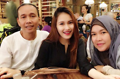 Gara-Gara Nikita, Ibu Ayu Ting Ting Juga Dibully 'Salam dari Hotel Dharmawangsa'
