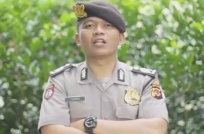 Video Viral, Intip Polisi Ganteng Nyanyi dan Nge-Rap 'Tahu Bulat'