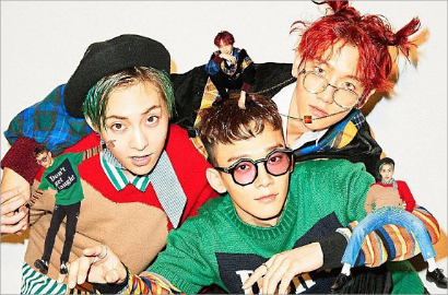 Terjual 160 Ribu Copy, 'Hey Mama' EXO-CBX Jadi Album Subunit Terlaris