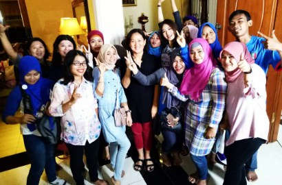 Selalu Bela Natasha Wilona, Fans Tak Terima Disebut Militan