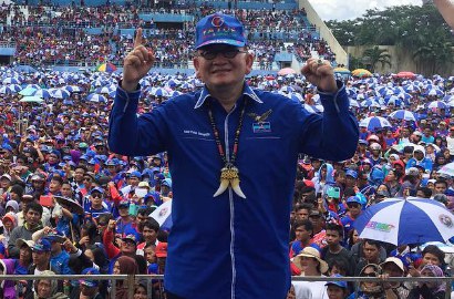 Ruhut Sitompul Tinggalkan Kursi DPR Demi Bela Ahok