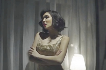 Patah Hati, Gisella Anastasia Nangis Karena Rio Dewanto di MV 'Cara Lupakanmu'