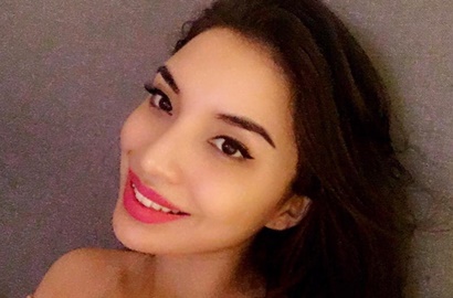 Ternyata Ini Fakta Dibalik Foto Manohara Gandeng Anak Donald Trump