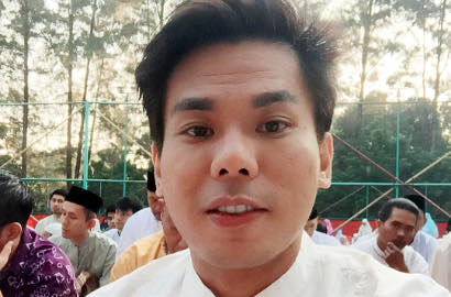 Usai Bongkar Masa Lalu, Robby Abbas 'Nangis' Minta Maaf ke Chef Aiko