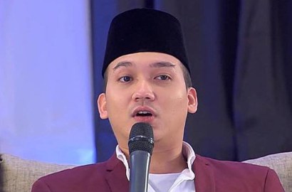Egi John Ngajak Nikah Hijabers Cantik Lewat Instagram, Netter: Jomblo Ngenes