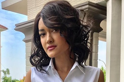 Ekspresi Kesakitan Julia Perez Saat Dikemoterapi Sukses Bikin Netter Merinding