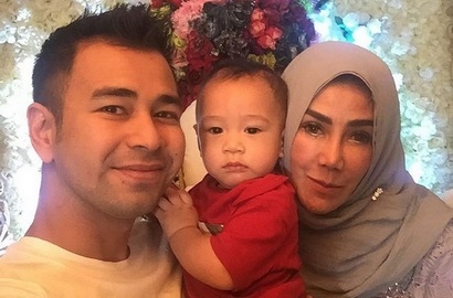 Yakin Putranya Tak Macam-Macam, Ini Ramalan Mama Amy Soal Raffi Ahmad dan Ayu Ting Ting