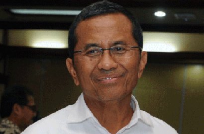 Dahlan Iskan Jalani Sidang Pertama Tanpa Pengacara