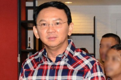 Datang ke Bareskrim dengan Wajah Datar, Ahok Langsung Diperiksa Dokter