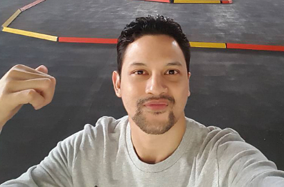 Foto Pacar Mualaf Lucky Perdana Beredar, Netter Malah Ramai Bergunjing Soal Ini