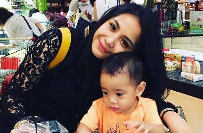 Nagita Cium Bibir Rafathar, Netter: Nanti Playboy Kayak Bapaknya