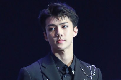 Sendirian di Hong Kong, Foto Sehun Ini Bikin Fans Baper EXO OT12