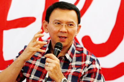 Menangis di Sidang Perdana, Begini Arti Air Mata Ahok Menurut Netter