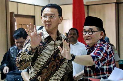 Tangisan Dituduh 'Air Mata Buaya', Ini Reaksi Ahok