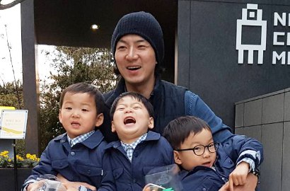 Senyum Sok Keren, Song Manse Pamer Dapat Surat Cinta dari Teman Sekelas