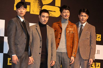 Film Segera Tayang, Jo In Sung cs Foto Gaya Bebas di Konferensi Pers 'The King'