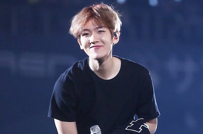 Biasa Keren di Panggung, Ternyata Begini Tampang 'Jelek' Baekhyun Saat Nguap