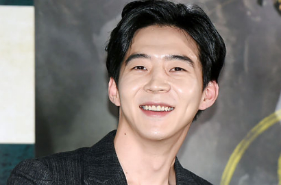 Tampil Perdana Usai Digugat Istri, Park Yoohwan Malah Disindir Soal Yoochun