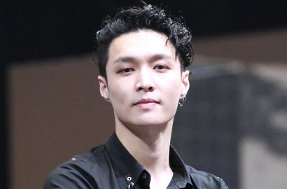 Lay Ungkap Tak Mau Main Drama Romantis Lagi, Kenapa?