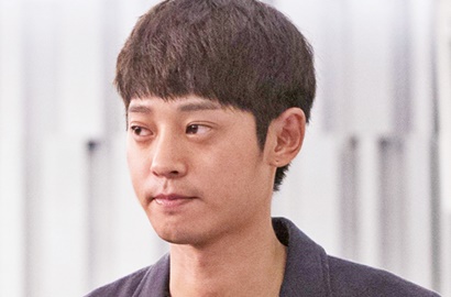 Jung Joon Young Bakal Comeback Nyanyi Solo, Kapan?