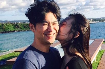 Romantisnya Sulli dan Choiza Pamer Kemesraan di Pantai Seminyak, Bali