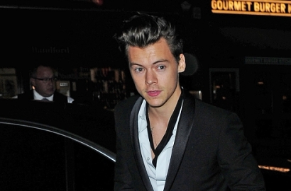 Bikin Kejutan, Harry Styles Bakal Rilis Album Solo Bulan Februari?