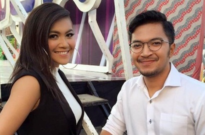 Makin Mesra, Ihsan Tarore Bakal Lamar Denada Sepulang Umroh?