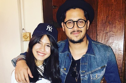 Ultah ke-26 Tahun, Keenan Unggah Foto Kedekatan Sang Pacar, Ibu dan Pevita Pearce