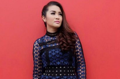 Penyakit Jantung Makin Parah Hingga Sempat Collapse, Fitri Carlina Diminta Operasi